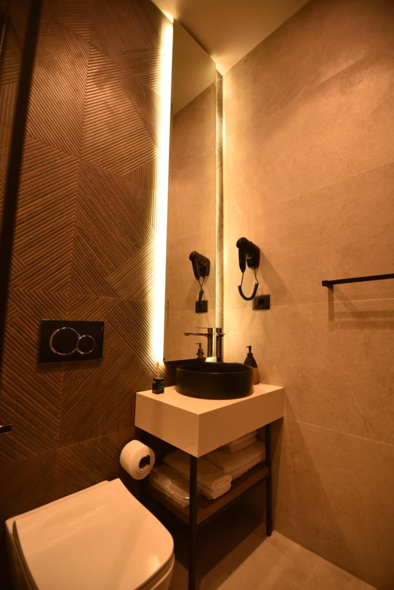 Nuna Hotel Radhimë Habitación foto